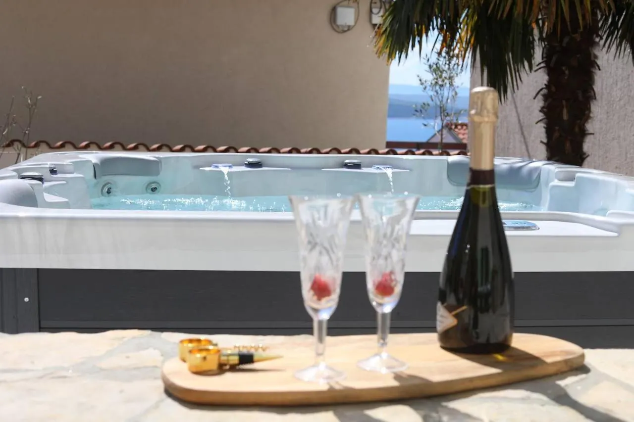 Holiday House Marea With Jacuzzi Crikvenica 0*,  Croatia
