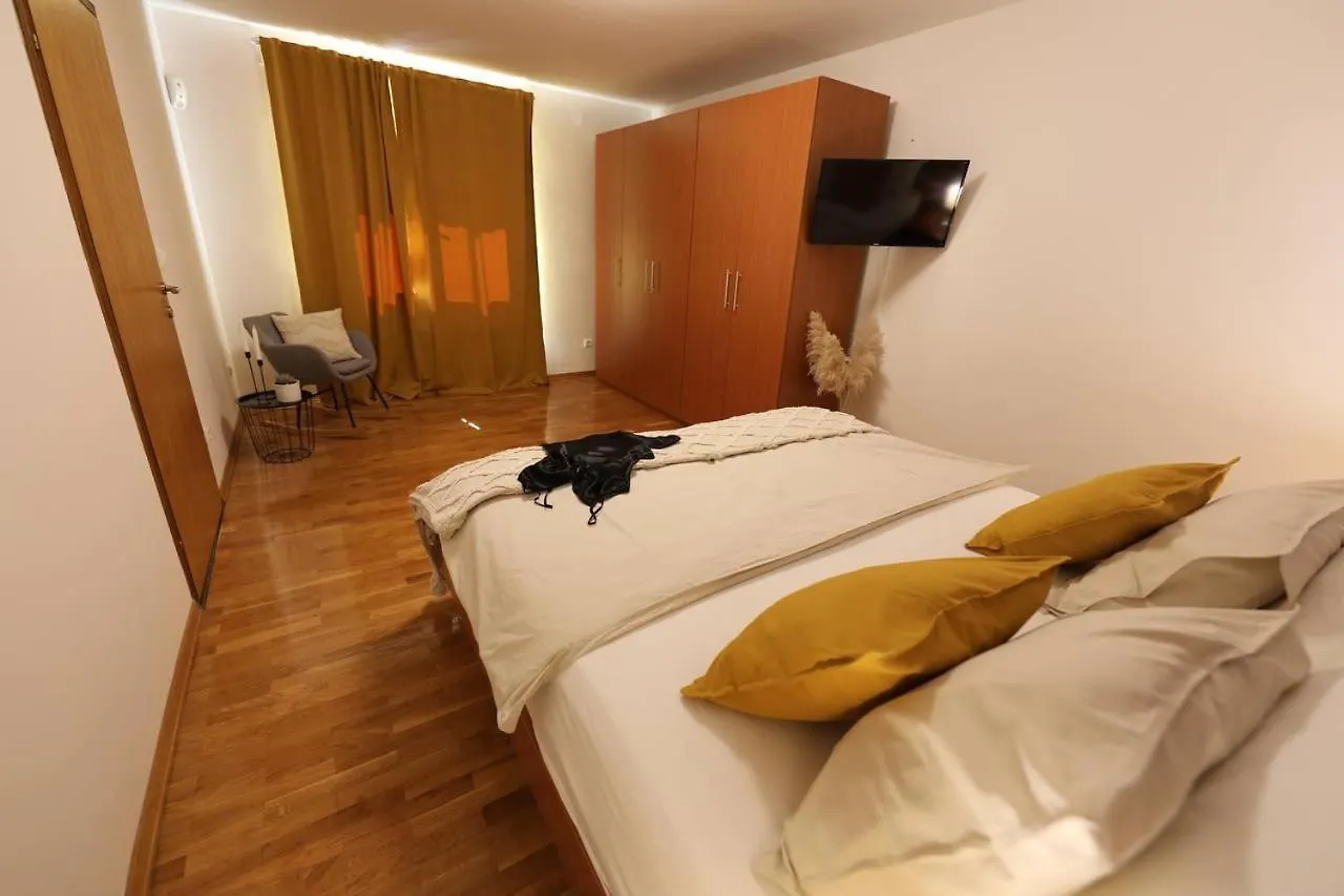 Holiday House Marea With Jacuzzi Crikvenica 0*,